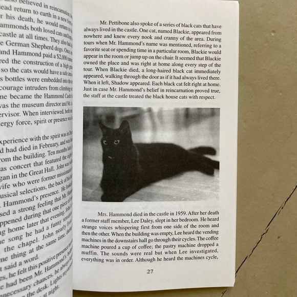 2 Signed Lighthouse Lore Coastal Hauntings William O. Thomson New England Ocean - Picture 4 of 15